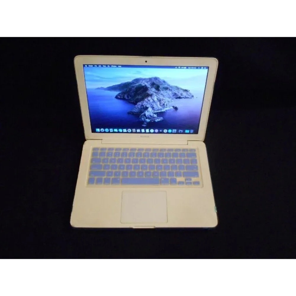 Macbook Unibody With Blue Protectice Case
